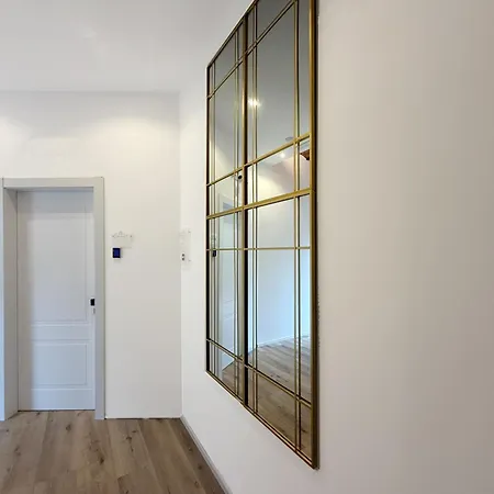 Palazzo Garbusi 4* Sarzana