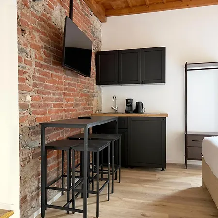 Palazzo Garbusi 萨尔扎纳