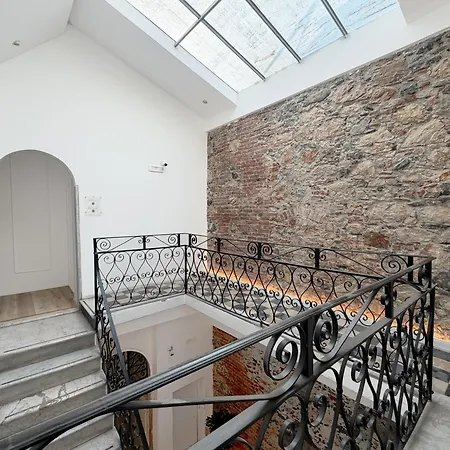 Palazzo Garbusi Apart Otel 4*